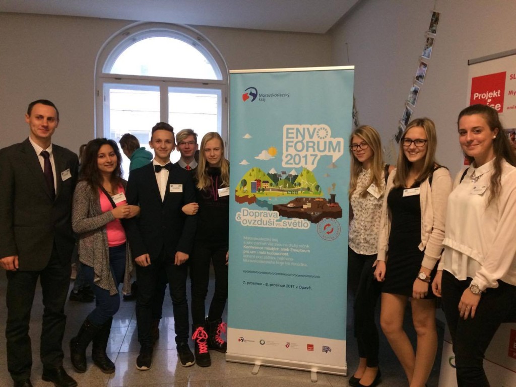 25129973_1923232217926282_696333413_o