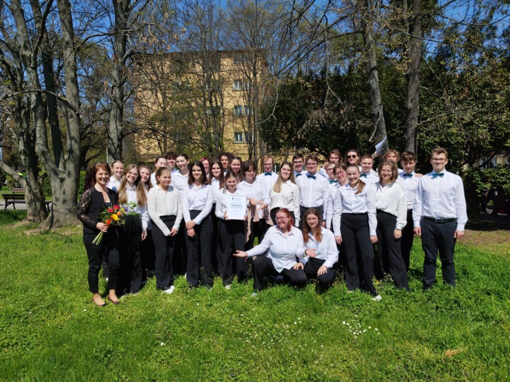 GYMNASIA CANTANT 2023